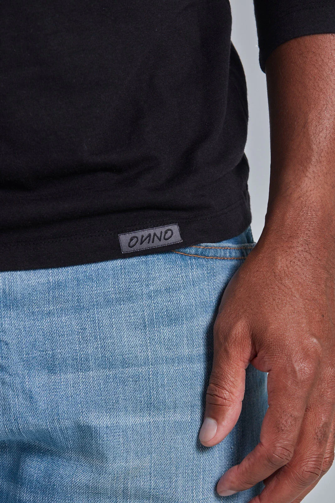 ONNO long sleeve bamboo t-shirt - Image 12